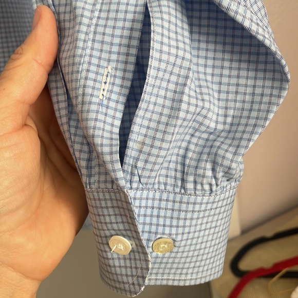 Lacoste button down shirt, size 44 - Picture 8 of 8